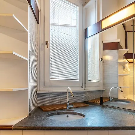 Апартаменты Piazza Navona Petite House Рим